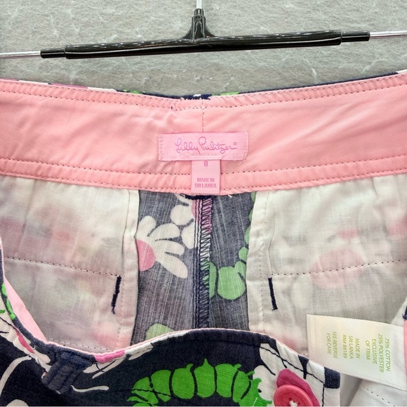 Lilly Pulitzer women cotton blend floral navy yum yum Caterpillar shorts pants 8 - Picture 5 of 7